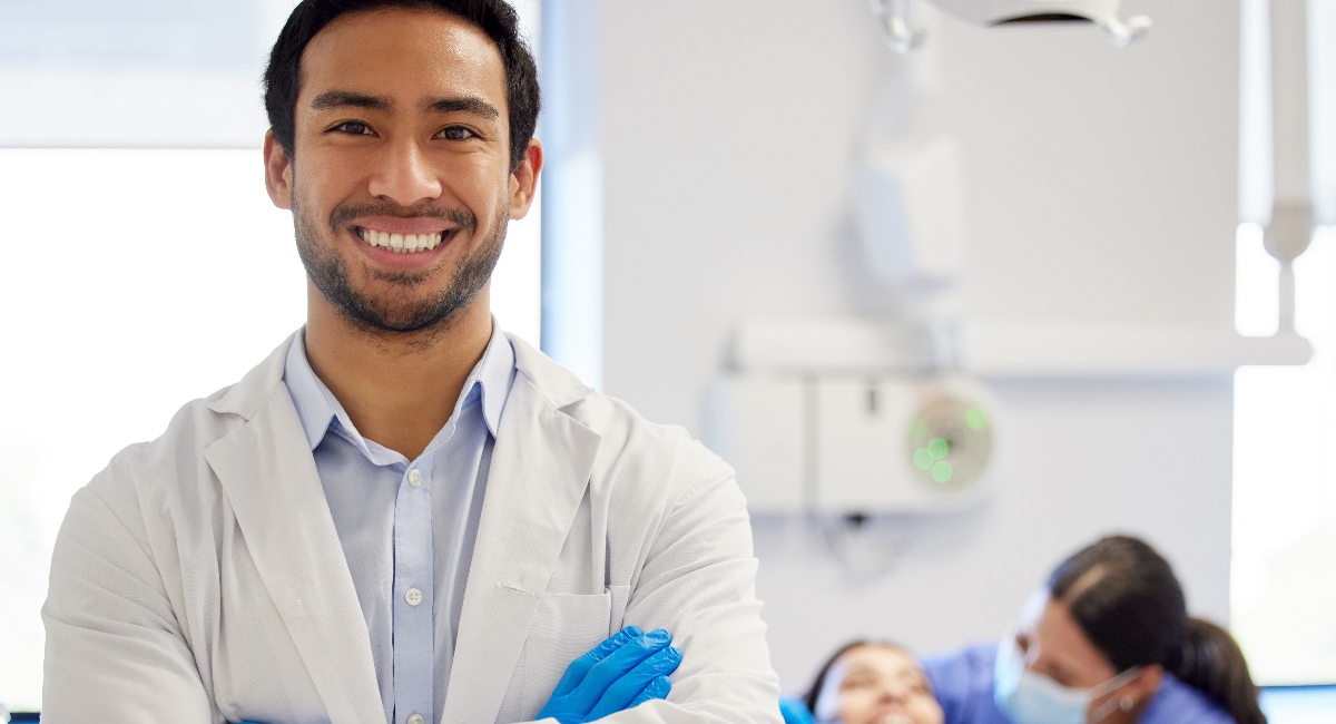 ADA Disability Insurance: Pros and Cons for Dentists